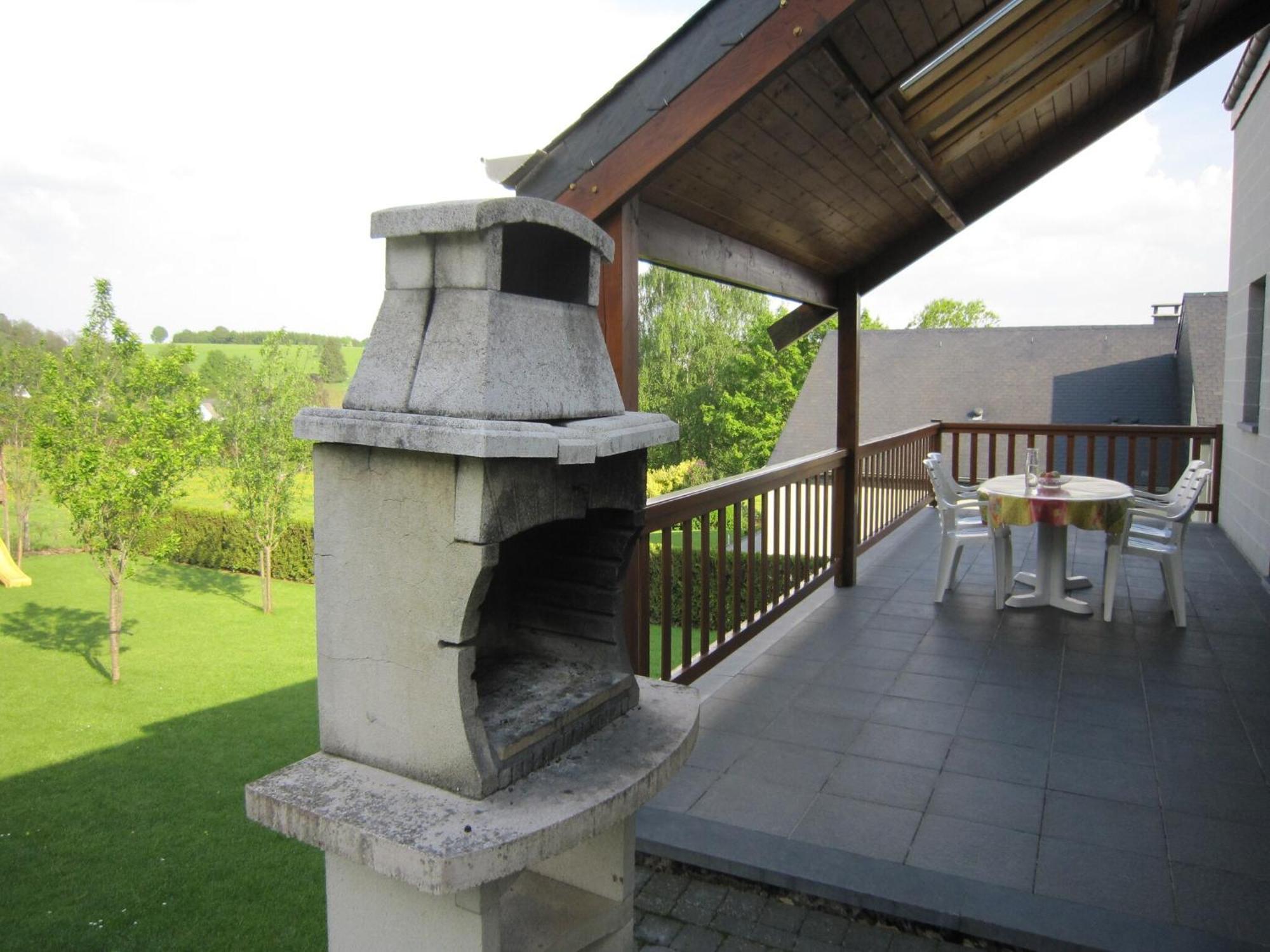 Contemporary Holiday Home In Houffalize With Private Garden المظهر الخارجي الصورة