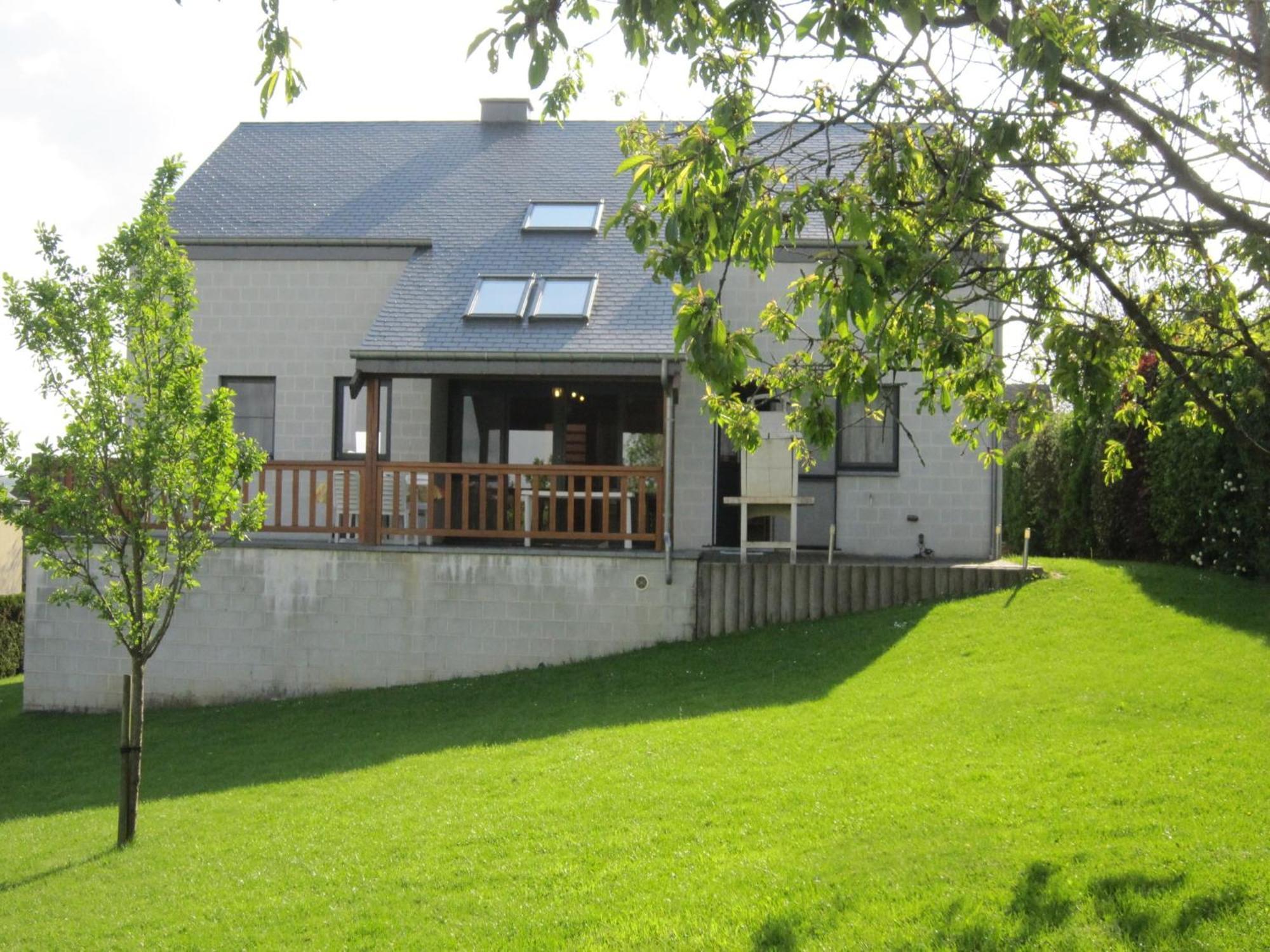 Contemporary Holiday Home In Houffalize With Private Garden المظهر الخارجي الصورة